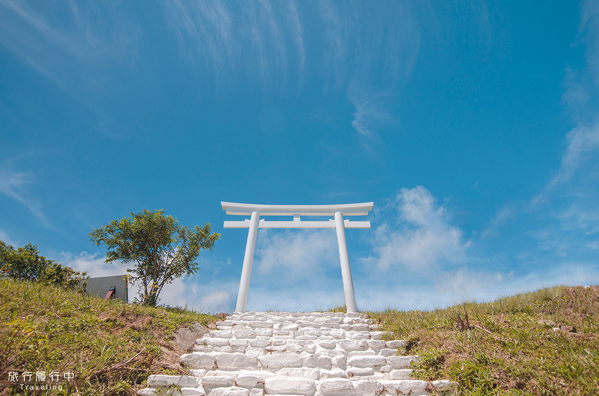 【屏東景點推薦】高士神社，最接近天空的白色鳥居 - 旅行履行中