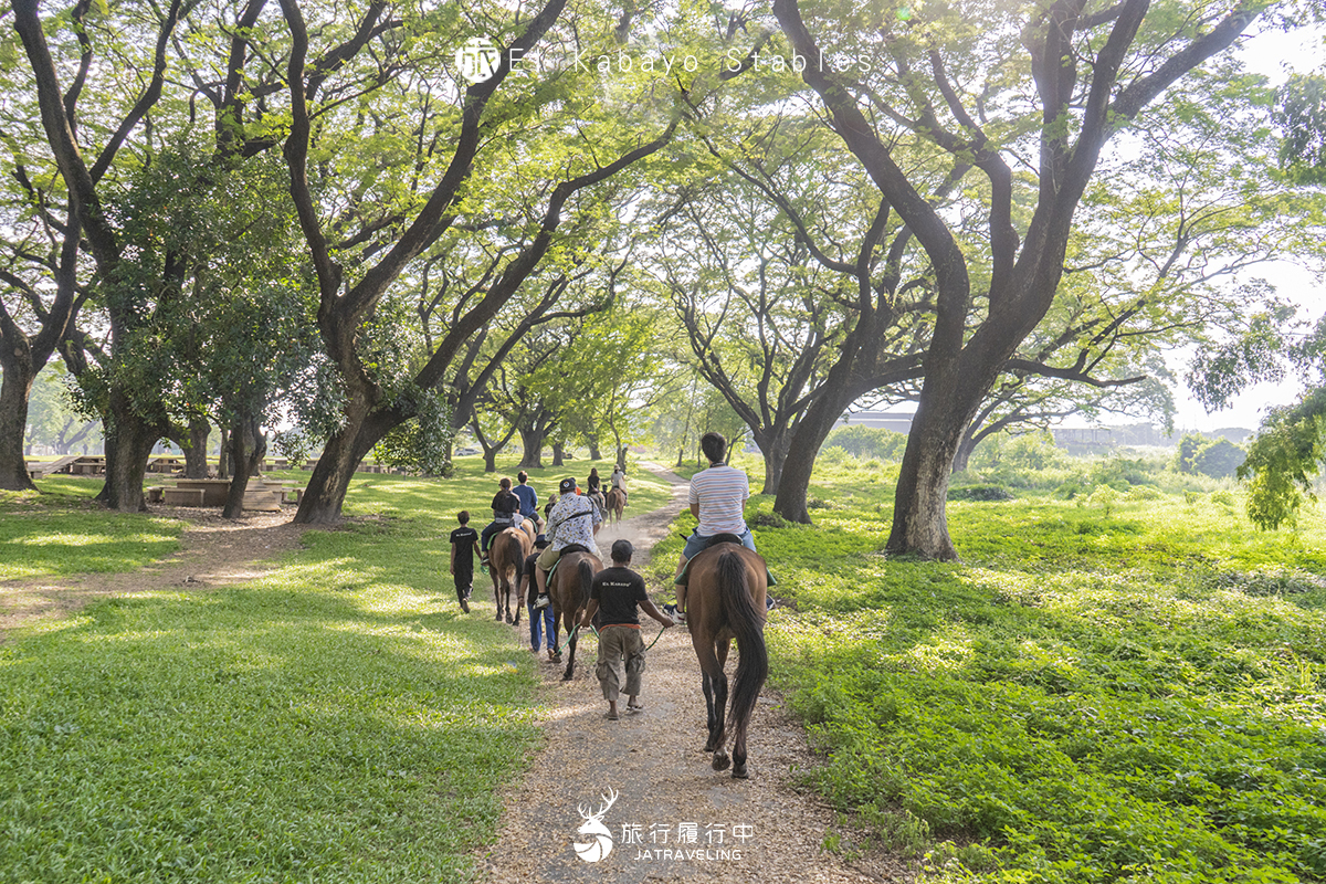 【克拉克景點推薦】El Kabayo Stables，騎著馬奔馳在草原上 - 菲律賓 - 旅行履行中