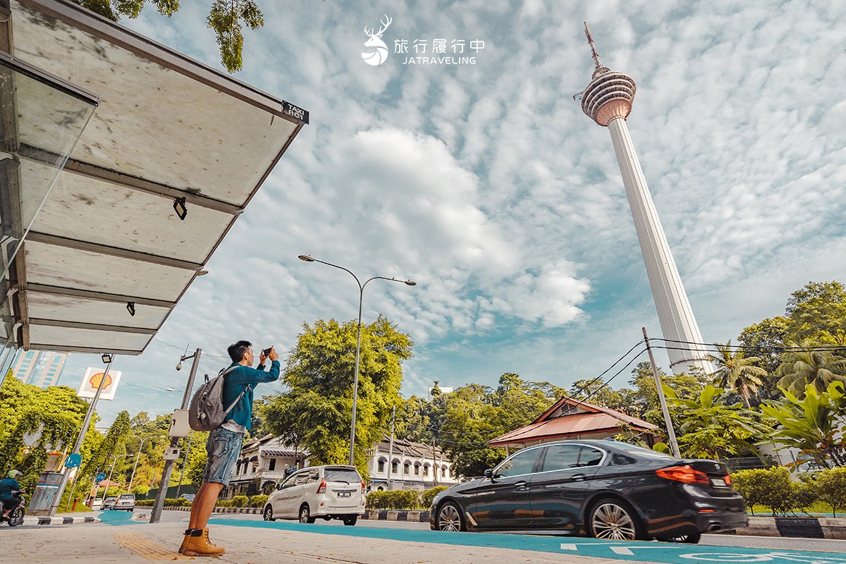 【吉隆坡景點推薦】吉隆坡塔，勇奪世界第四高塔的吉隆坡經典地標 - 馬來西亞, 吉隆坡, 吉隆坡自由行, 吉隆坡自助, 馬來西亞自助, 大馬, 馬六甲, 怡保, 檳城, 清真寺, 雙子星塔 - 旅行履行中
