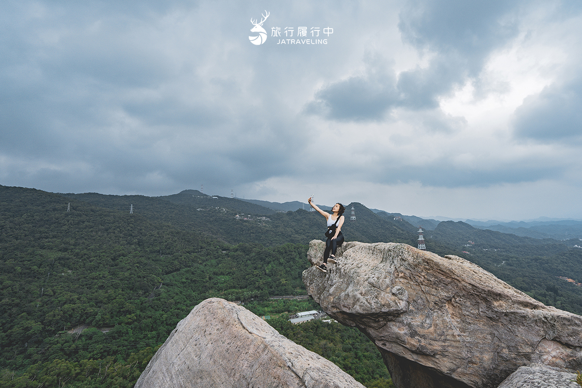 【台北景點推薦】金面山剪刀石，手腳並用攀岩而上，登高眺望台北101 - 旅行履行中