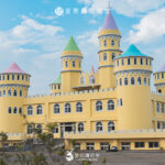 【苗栗景點推薦】苗栗黃色城堡，國道一號旁最吸睛的城堡建築，裡頭竟然是「這個」！ - 黃色城堡, 公館城堡, 國道城堡 - 旅行履行中