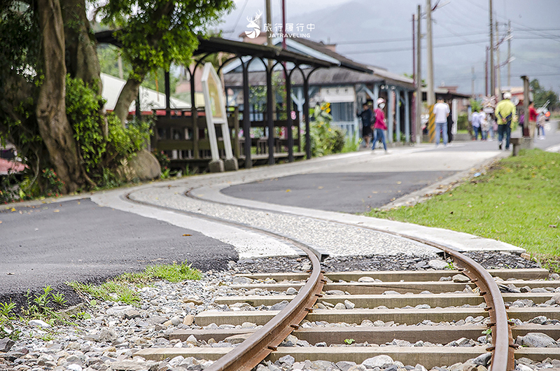 宜蘭三星景點｜天送埤火車站：「下一站幸福」取景地，蒂芬尼日式木造建築超好拍！ - 宜蘭, 宜蘭景點, 網美景點, 約會景點, 三星, 戶外景點, 免費景點, 三星景點 - 旅行履行中