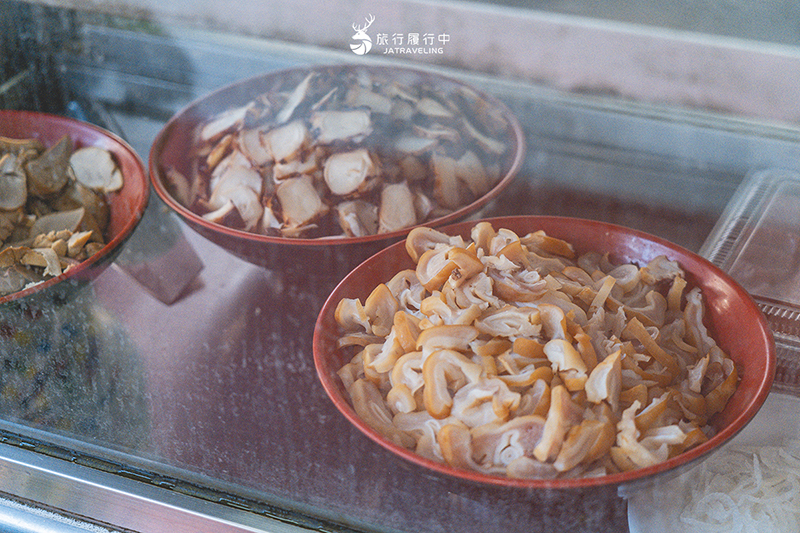 蘇澳美食｜阿芬鮮魚湯：南方澳饕客必吃口袋清單，還有現撈小卷、鯊魚煙、海鮮炒麵！ - 宜蘭, 蘇澳, 宜蘭美食, 蘇澳美食 - 旅行履行中