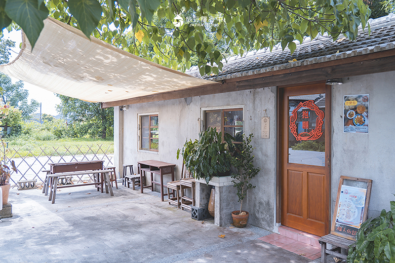 雲林虎尾景點【虎尾建國眷村】中部最大眷村聚落群，懷舊餐廳、咖啡廳、手作體驗、文創市集，入夜後點亮燈飾更是滿滿氛圍感！ - 雲林景點, 雲林, 虎尾, 虎尾景點 - 旅行履行中